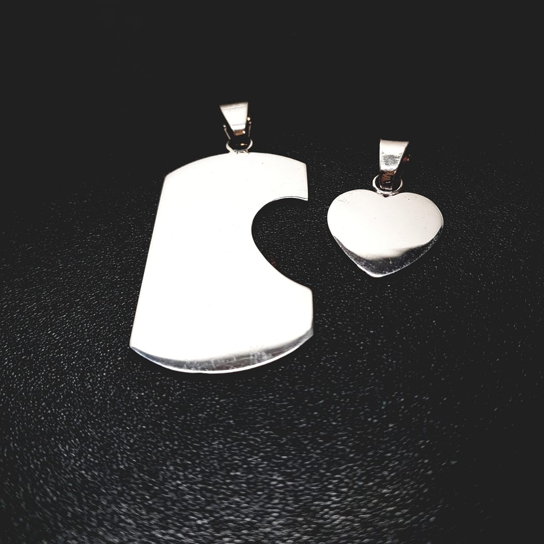 HÔbedast puzzle medaljonide komplekt