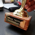 Graveeringuga kuldne Oscar(2)